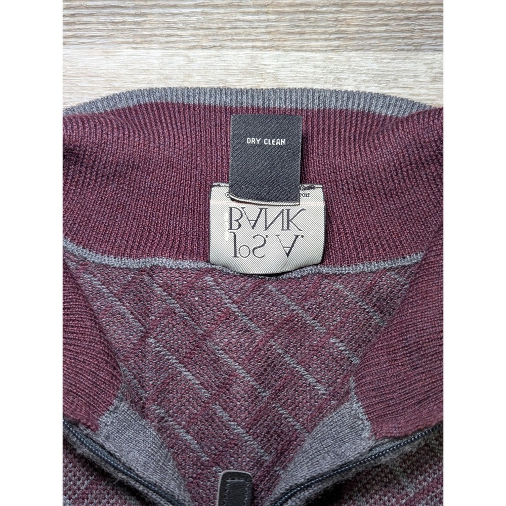 Jos A Bank Mens Burgundy Grey Diamond Pattern Merino Wool 1/4 Zip Sweater L - Picture 4 of 11